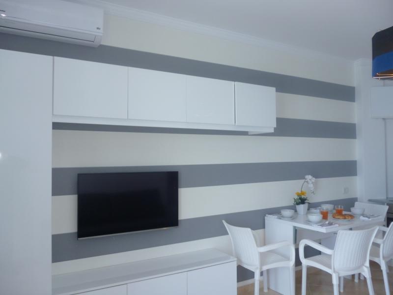 Beautifull Holiday Apartment Larisa Саранде Екстериор снимка